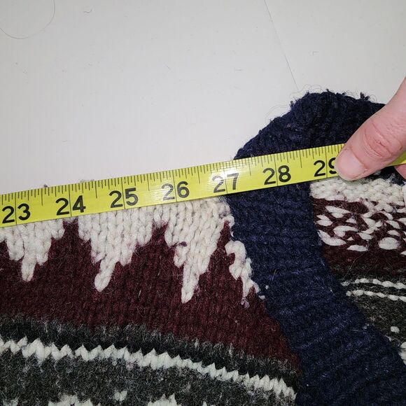 Vintage Ecuador Handmade Chunky Cable Knit Sweater - Picture 13 of 15